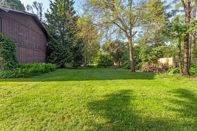 2100 59th Streets, Downers Grove, IL 60516