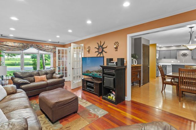 2100 59th Streets, Downers Grove, IL 60516