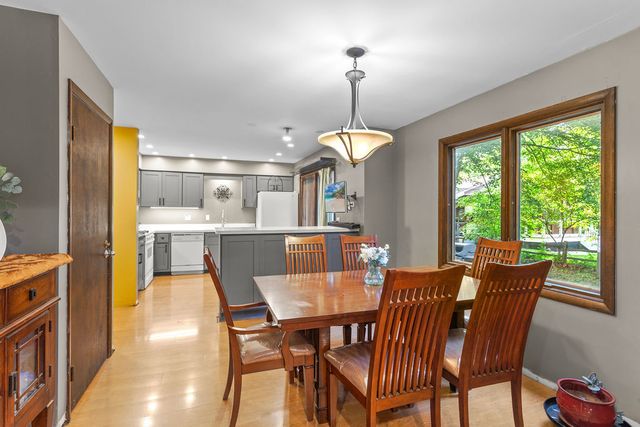 2100 59th Streets, Downers Grove, IL 60516