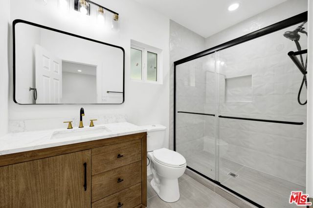 1213 Thompson Avenue, Glendale, CA 91201