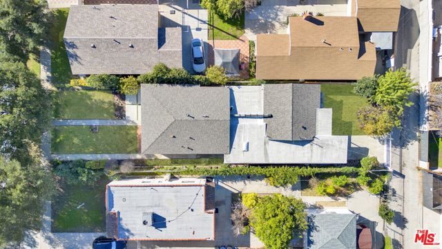 1213 Thompson Avenue, Glendale, CA 91201