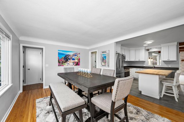 409 Jefferson Avenue S, Hopkins, MN 55343