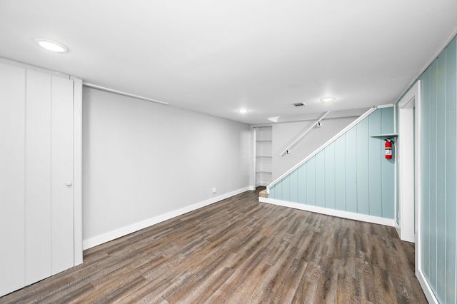 409 Jefferson Avenue S, Hopkins, MN 55343