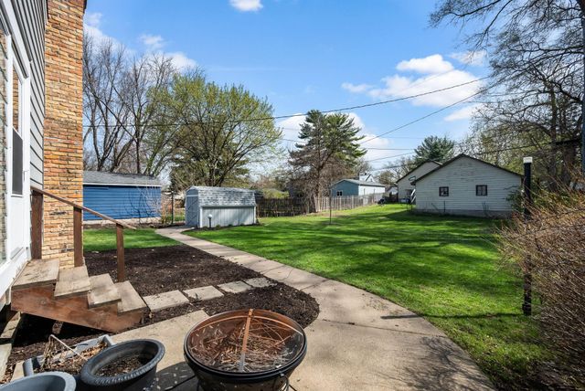 409 Jefferson Avenue S, Hopkins, MN 55343