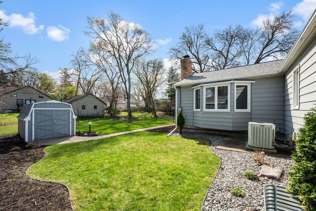 409 Jefferson Avenue S, Hopkins, MN 55343