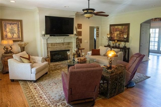 5725 Riley Road, Cumming, GA 30028