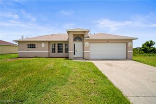 2609 NE 2nd AVE, Cape Coral, FL 33909