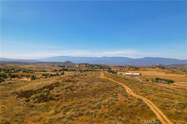 39282 San Ignacio, Hemet, CA 92544