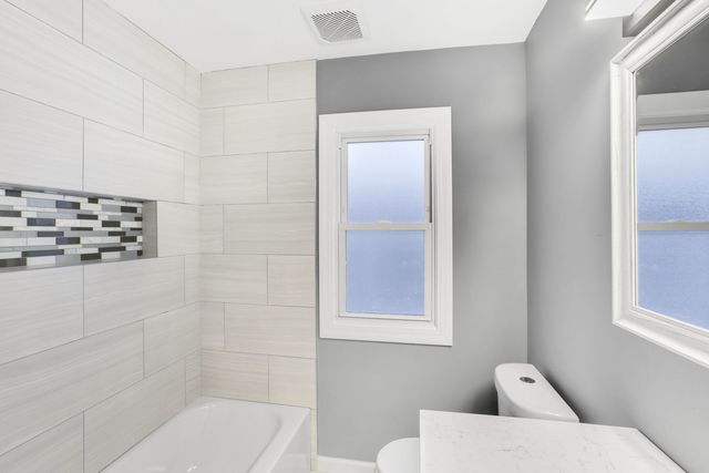 3250 186th Street, Lansing, IL 60438