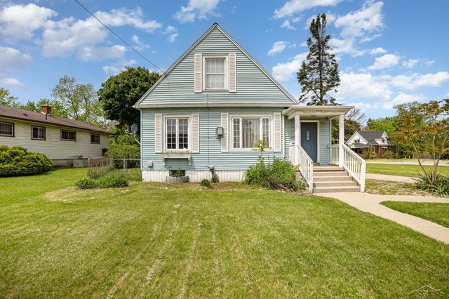 2015 S Washington Street, Saginaw, MI 48601