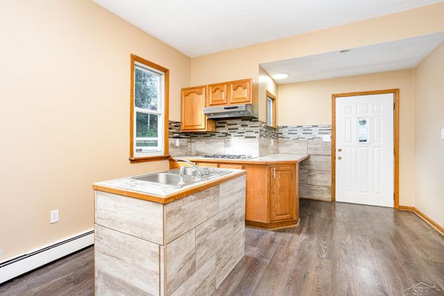 2015 S Washington Street, Saginaw, MI 48601