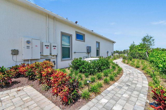 20017 SE Bridgewater Drive, Jupiter, FL 33458