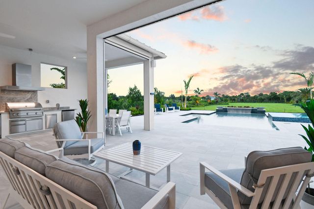 20017 SE Bridgewater Drive, Jupiter, FL 33458