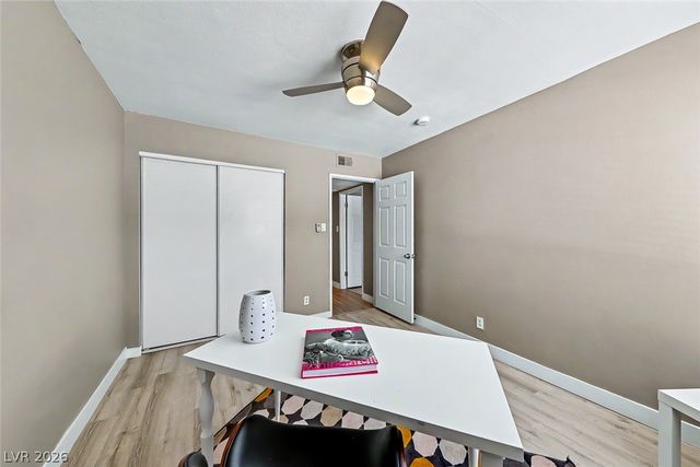 572 Willow Green Drive, Las Vegas, NV 89169