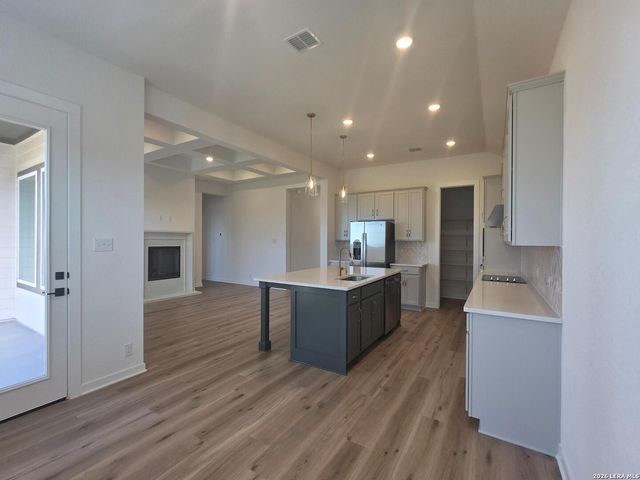 12911 Horseback Pl, Schertz, TX 78154