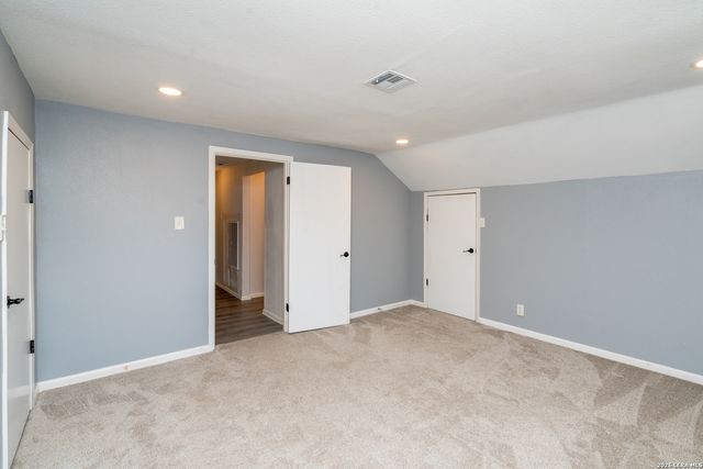 709 BALFOUR DR, Windcrest, TX 78239
