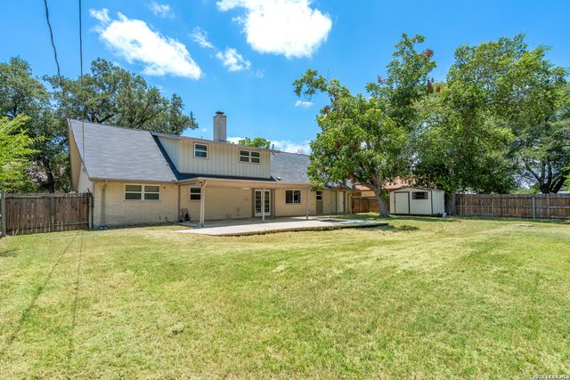 709 BALFOUR DR, Windcrest, TX 78239