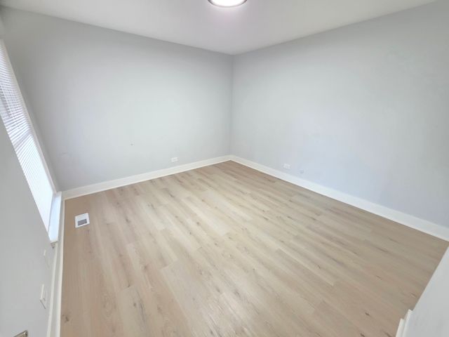1950 Kenilworth Circle A, Hoffman Estates, IL 60169