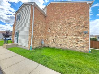 1950 Kenilworth Circle A, Hoffman Estates, IL 60169