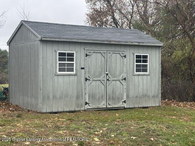 14095 Woodbury Road, Haslett, MI 48840