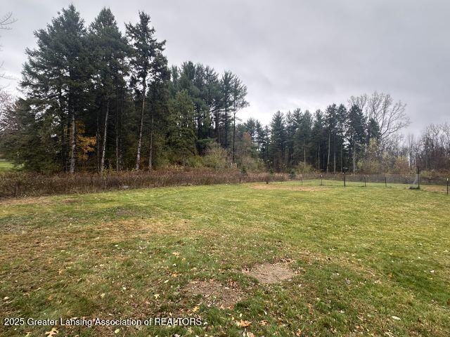 14095 Woodbury Road, Haslett, MI 48840