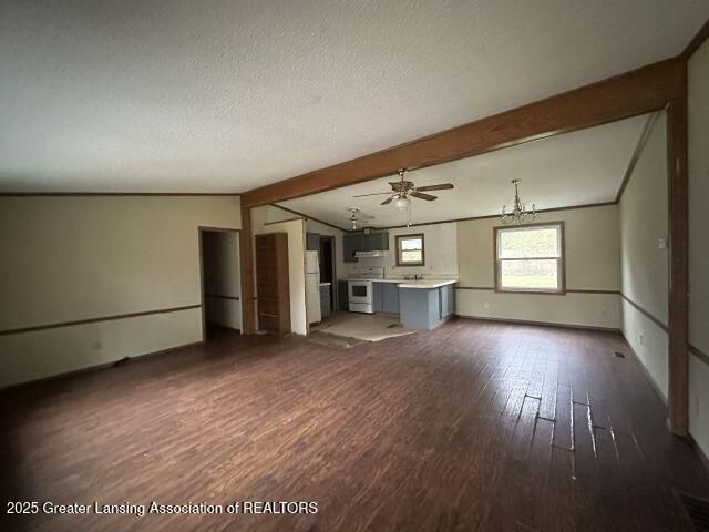 14095 Woodbury Road, Haslett, MI 48840