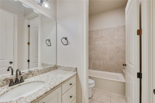 15613 Wood Brook, College Station, TX 77845