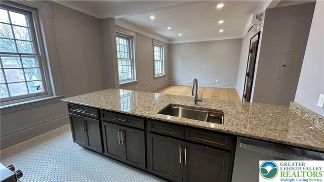 214 Spring Garden Street 3A, Easton, PA 18042