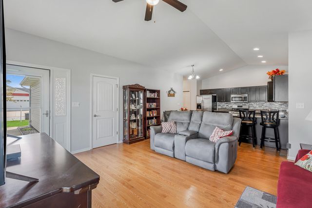 3884 Stadium Street, Portage, IN 46368