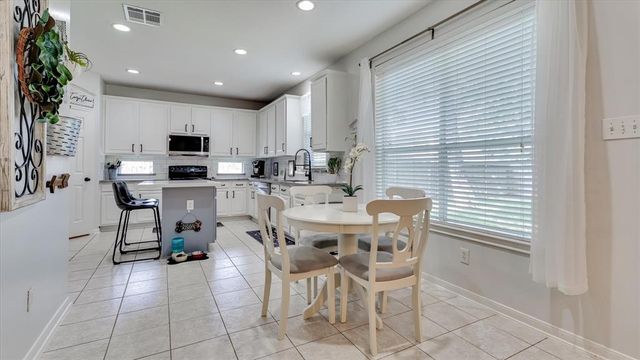 20703 Emerald Spruce Ct, Kingwood, TX 77346