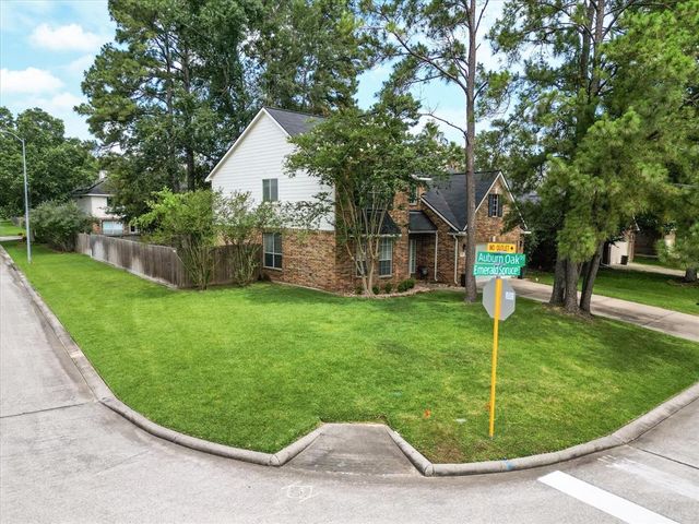 20703 Emerald Spruce Ct, Kingwood, TX 77346