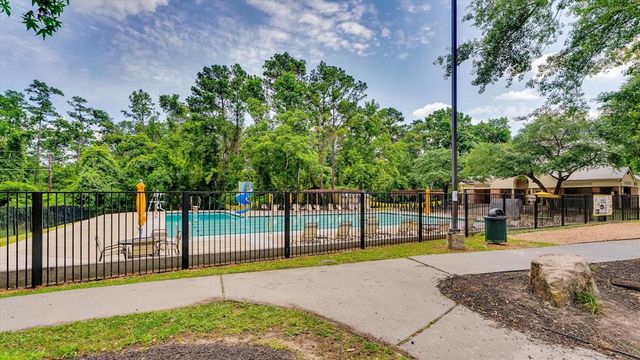 20703 Emerald Spruce Ct, Kingwood, TX 77346
