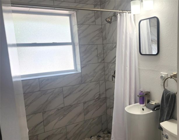 4090 PELICAN SHORES CIRCLE, Englewood, FL 34223