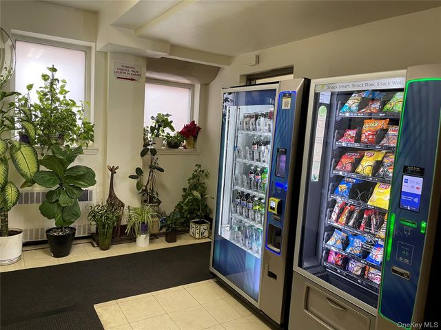 110-45 Queens BLvd 215, Forest Hills, NY 11375