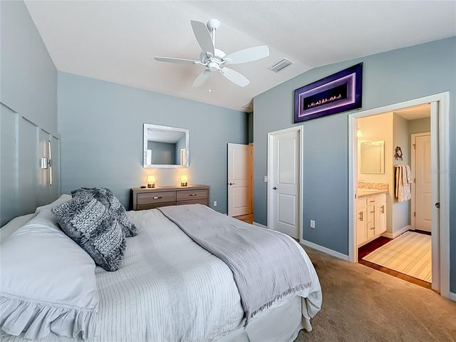 6231 ATKINSON LANE, The Villages, FL 32163