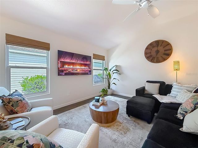 6231 ATKINSON LANE, The Villages, FL 32163