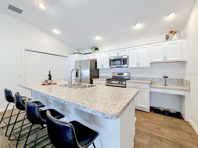 6231 ATKINSON LANE, The Villages, FL 32163