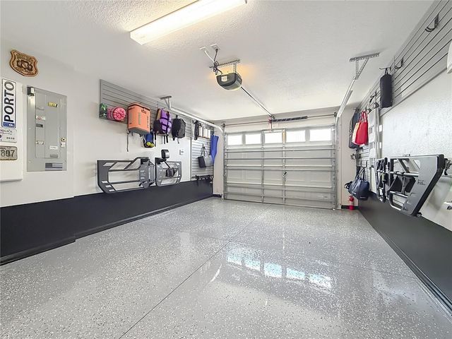 6231 ATKINSON LANE, The Villages, FL 32163