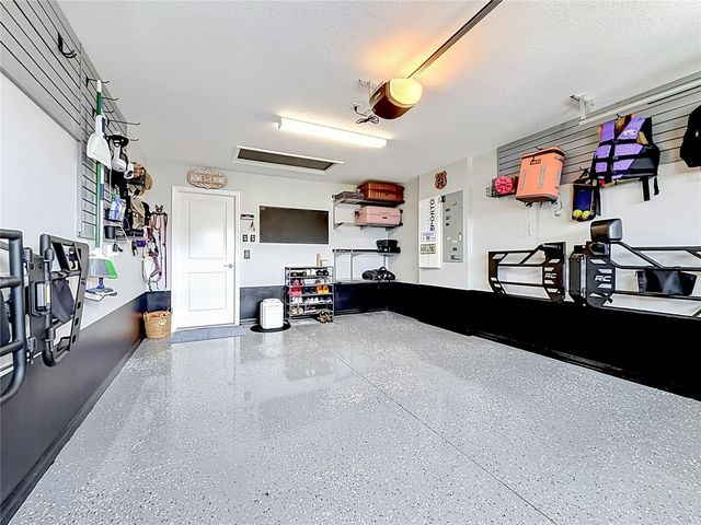 6231 ATKINSON LANE, The Villages, FL 32163