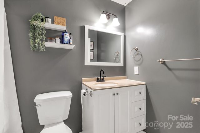 1513 University Drive, Lancaster, SC 29720