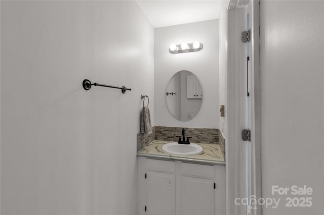 1513 University Drive, Lancaster, SC 29720