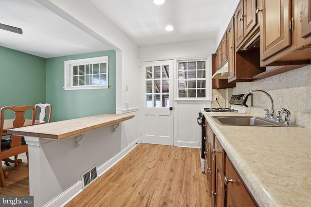 1026 POPLAR ST, Lansdale, PA 19446