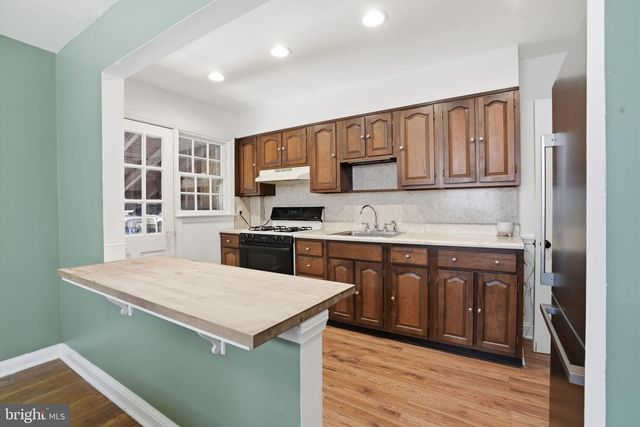 1026 POPLAR ST, Lansdale, PA 19446