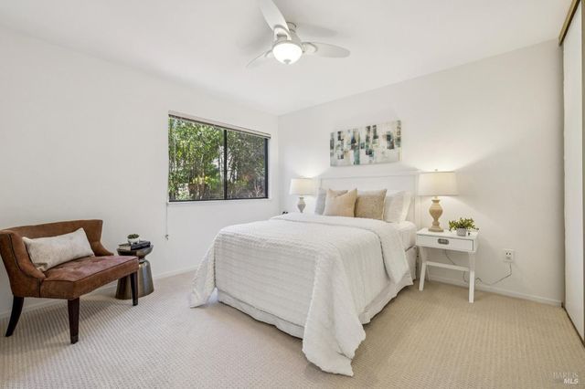 212 Sylvia Way, San Rafael, CA 94903