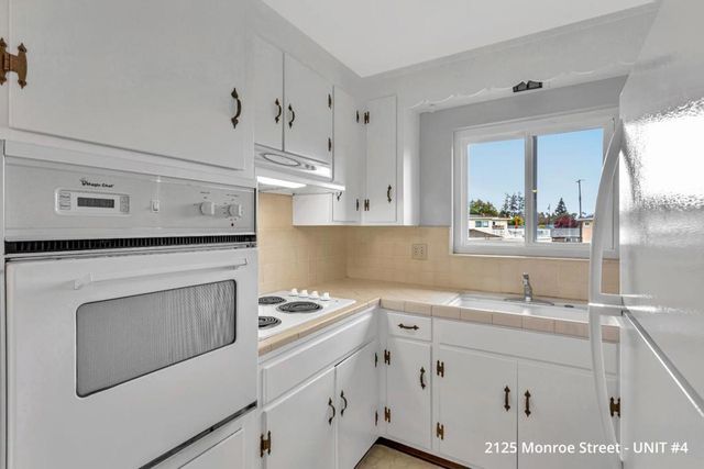 2125 Monroe Street, Santa Clara, CA 95050