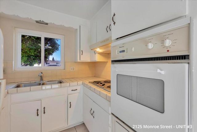2125 Monroe Street, Santa Clara, CA 95050