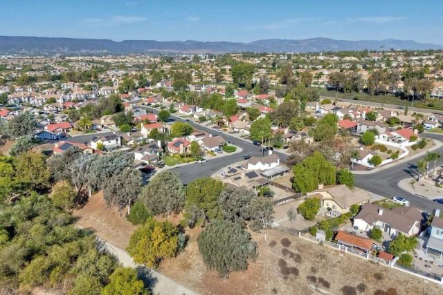 26030 Fox Run Ct, Murrieta, CA 92563