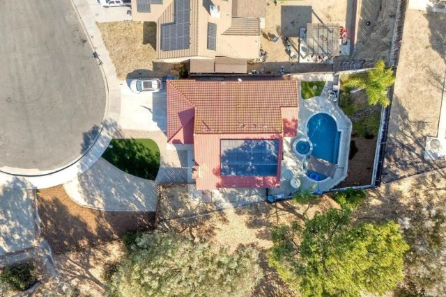 26030 Fox Run Ct, Murrieta, CA 92563