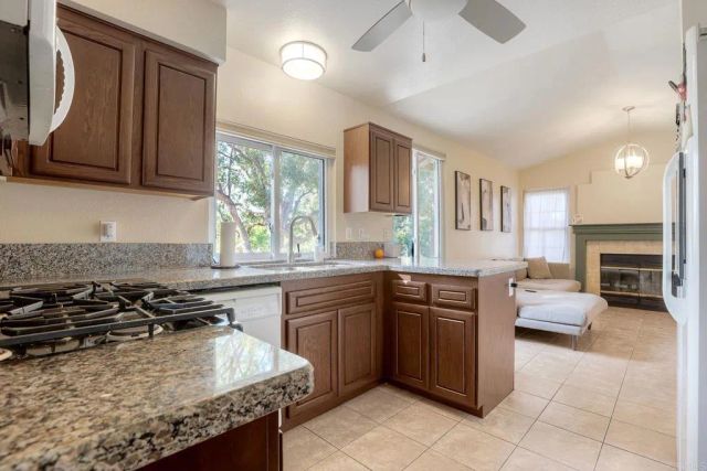 26030 Fox Run Ct, Murrieta, CA 92563