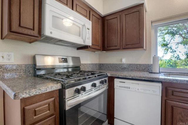 26030 Fox Run Ct, Murrieta, CA 92563